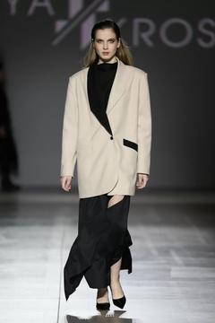 UFW FW 25 26 JULIYA KROS catwalk credits Andriy Sokolov 36.jpg.webp UFW FW 25 26 JULIYA KROS catwalk credits Andriy Sokolov 36.jpg.webp