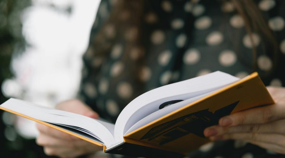 книга для лікарні