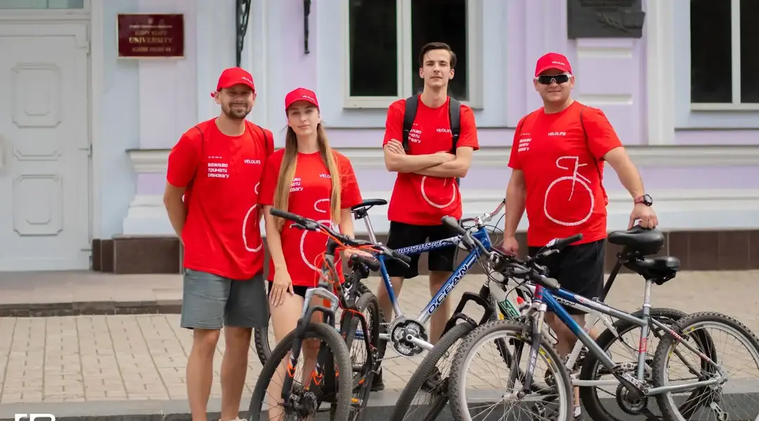 uchasnyky velokvestu v sumakh Учасники велоквесту в Сумах