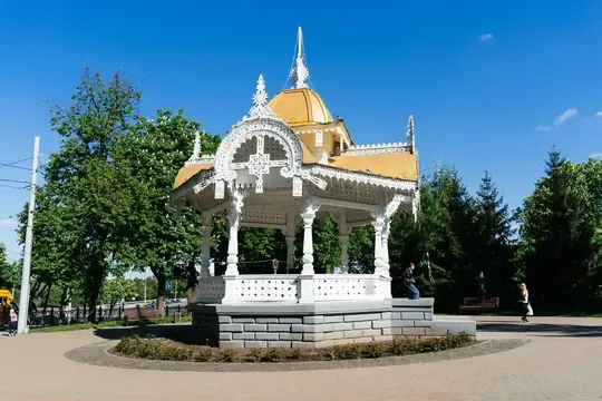 Альтанка в центрі Сум