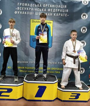 peremozhtsi karate iz sum каратисти із Сум