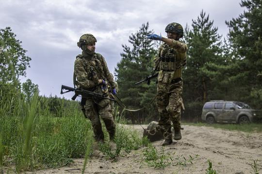 evakuatsiya viysʹkovoho azov