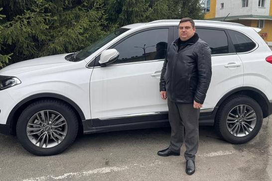 ivan saienko vidkryv avtoshkolu na hrantovi hroshi