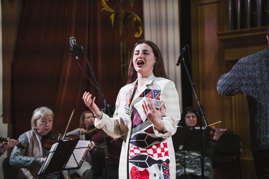 viktoriya morozova vystupaye u sumsʹkiy filarmoniyi Вікторія Морозова виступає в Сумській філармонії