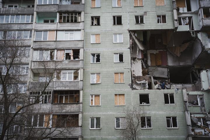 ruinuvannia zhytlovykh budynkiv 3 Зруйнований будинок у Сумах на вулиці Героїв Крут