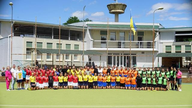 chempionat ukrainy z hokey na travi