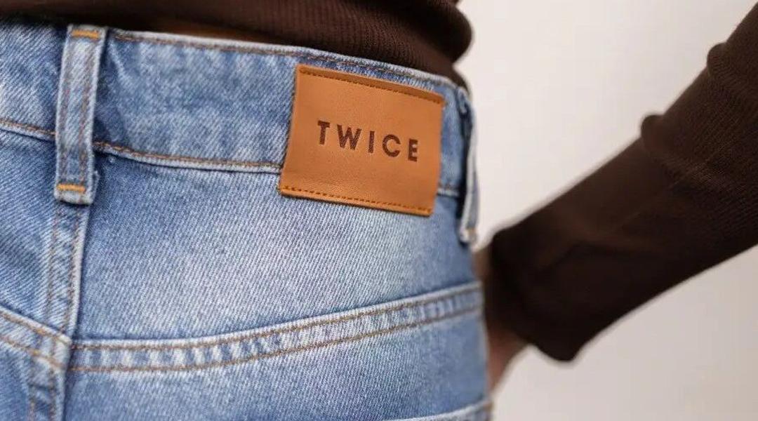 Прямі джинси Twice