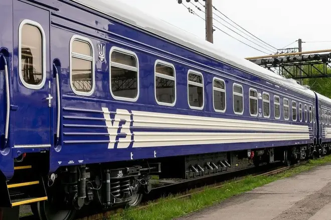 потяг Укрзалізниці
