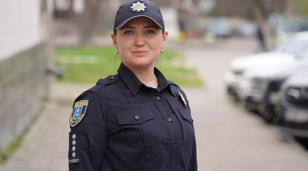 politseiska iz krolevtsia zdobula mizhnarodnu nahorodu Поліцейська із Кролевця здобула міжнародну нагороду