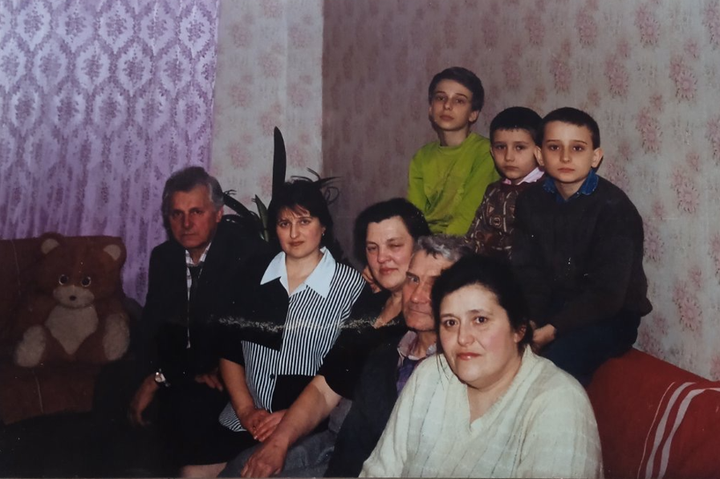 Rizdvo v Sumakh 2 Сумська родина зібралася разом на свято