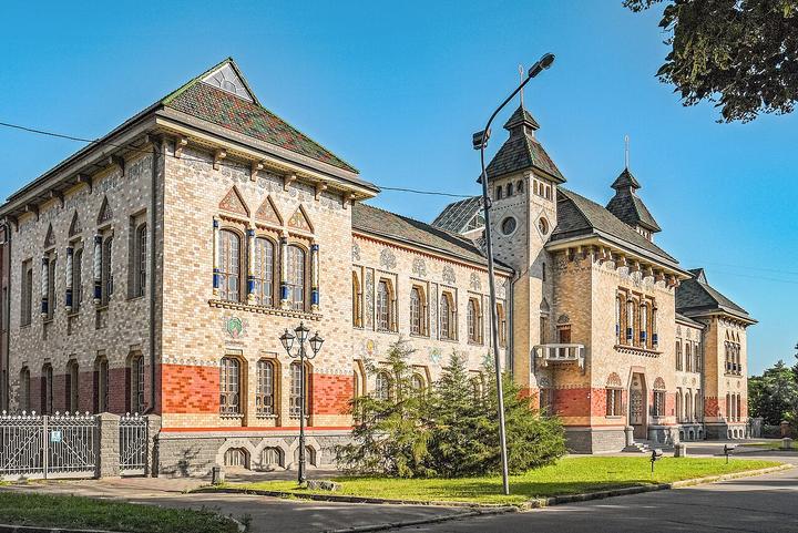 Будинок Полтавського губернського земства