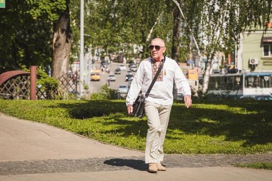 starshyi sumianyn vyshyta sorochka