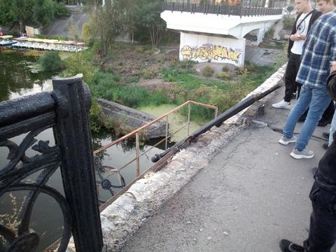 obvaleni peryla kharkivsʹkoho mostu