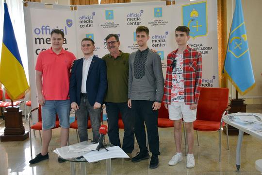 Майбутні учасники спільноти архітектроів Майбутні учасники спільноти архітектроів