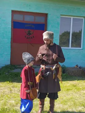 roman dzekelyev i yoho syn tymofiy na hurtku harda roman dzekelyev i yoho syn tymofiy na hurtku harda