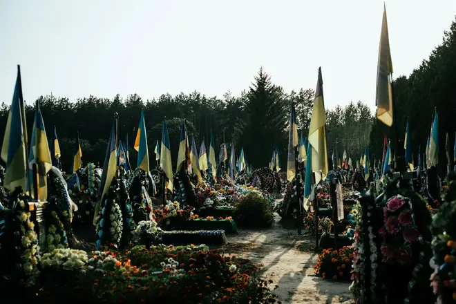 budivnytstvo na baranivsʹkomu kladovyshchi Будівництво на Баранівському кладовищі в Сумах