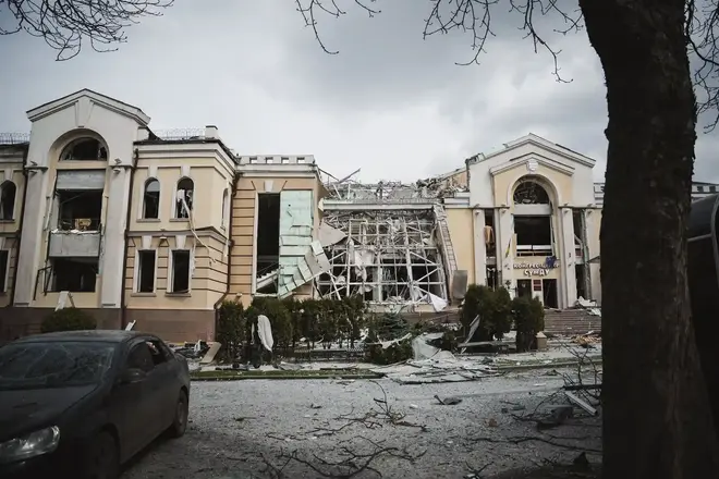 Зруйнований Конгрес-центр СумДУ