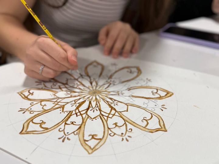 artterapiia v tsentri zhyttiestiikosti Арттерапія в центрі життєстійкості
