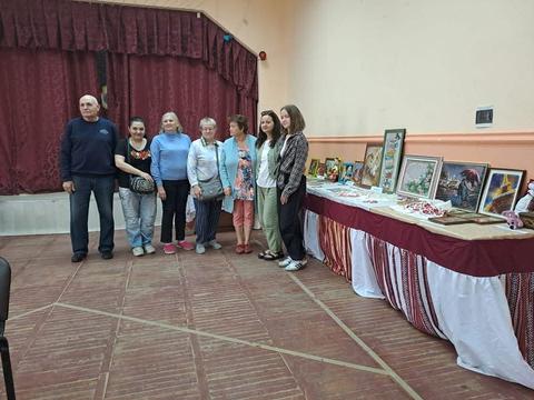 Виставка картин учасників Українського товариства глухих в Сумах