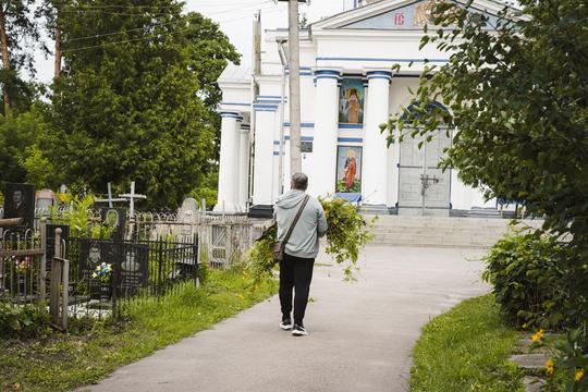 Центральне Петропавлівське кладовище в Сумах