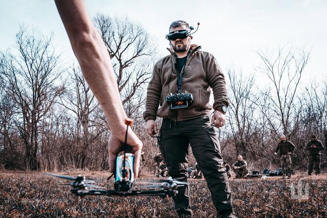 dron fpv sumshcina Боєць 158 бригади з fpv