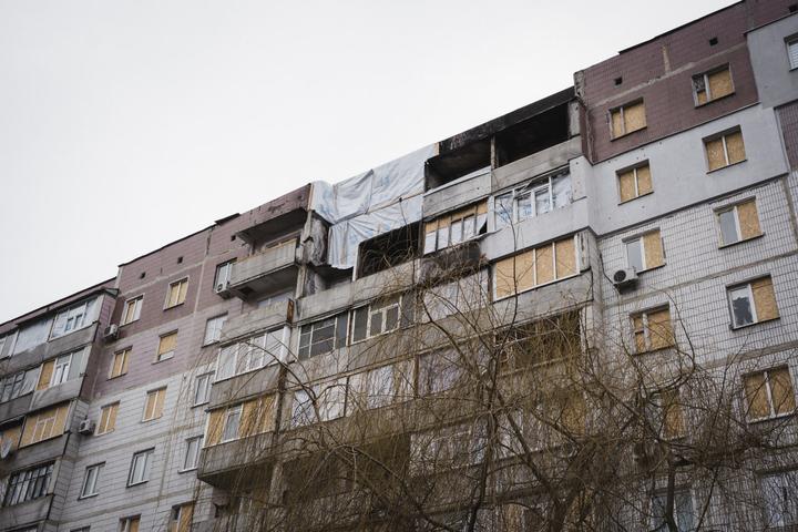 ruinuvannia zhytlovykh budynkiv Пошкоджений будинок на вулиці Заливній в Сумах