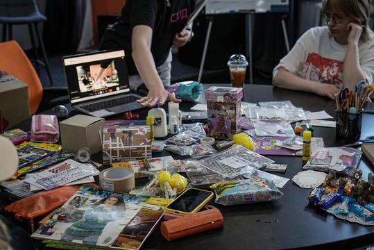 materialy dlia skrapbukinhu v klubi tsukru Матеріали для скрапбукінгу в Клубі Цукру