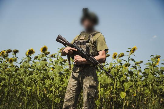 boyetsʹ mobilnoyi vohnevoi hrupy na sumshchyni Боєць мобільної вогневої групи на Сумщині