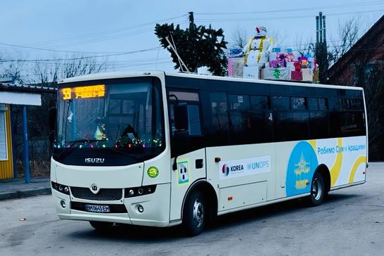 Новорічний автобус у Сумах