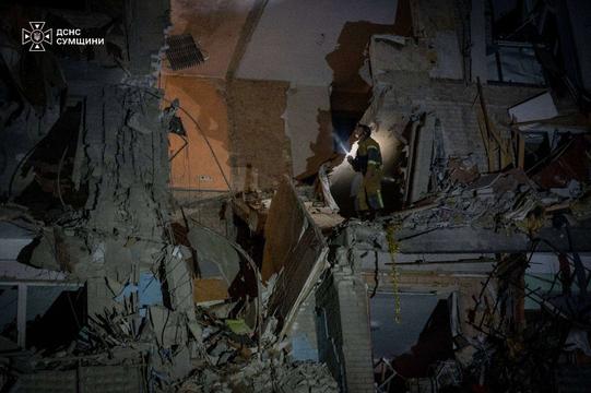 Будинок у Сумах, куди росіяни поцілили КАБом 18 вересня