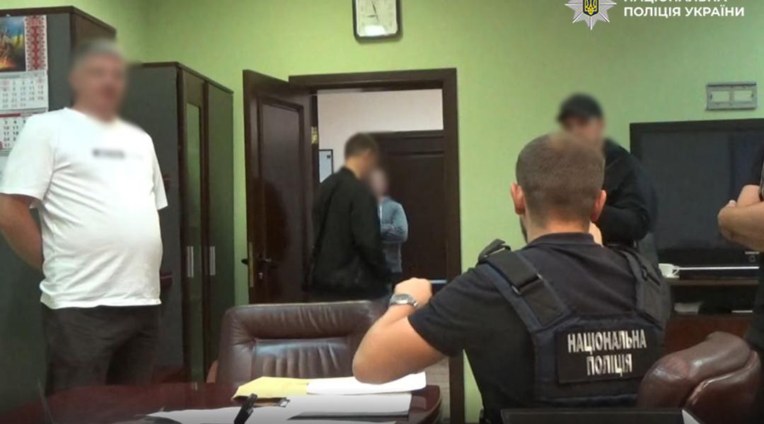 pidozryuvanyy kerivnyk pidpryyemstva v sumakh