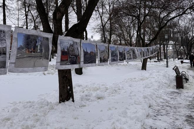 Виставка про війну в Сумах
