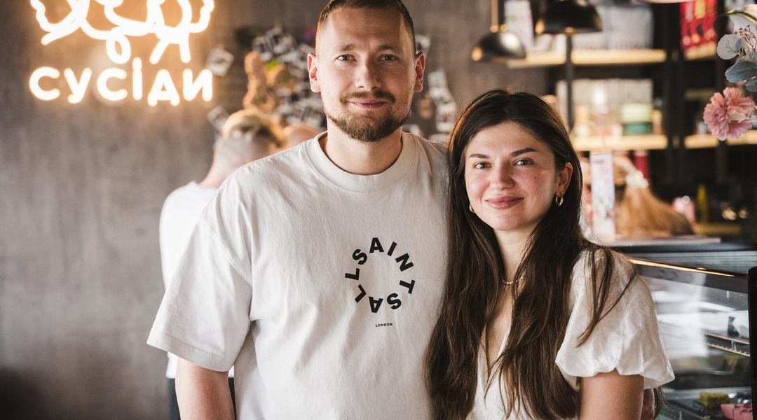 Павло та Поліна Герасименки в ресторані Сусіди