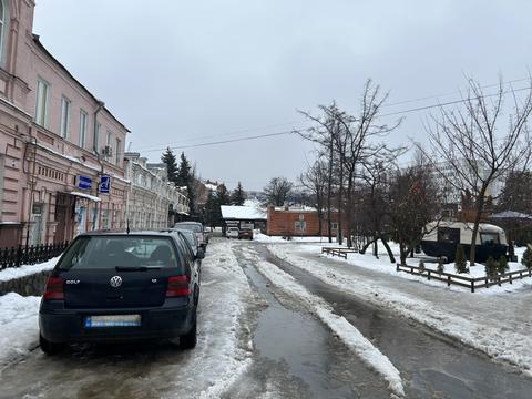 neoochyshchena vulytsya v sumakh neoochyshchena vulytsya v sumakh