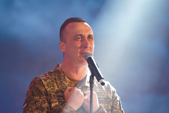 Співак із Сум