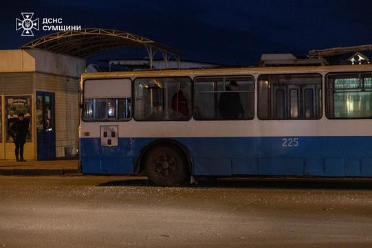 автобус пошкоджений
