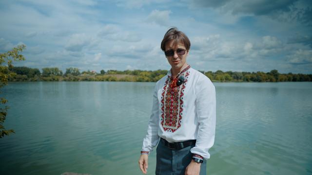 околиці.00 00 53 15.Still017