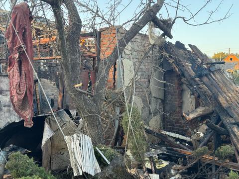 Зруйнований будинок після удару КАБом