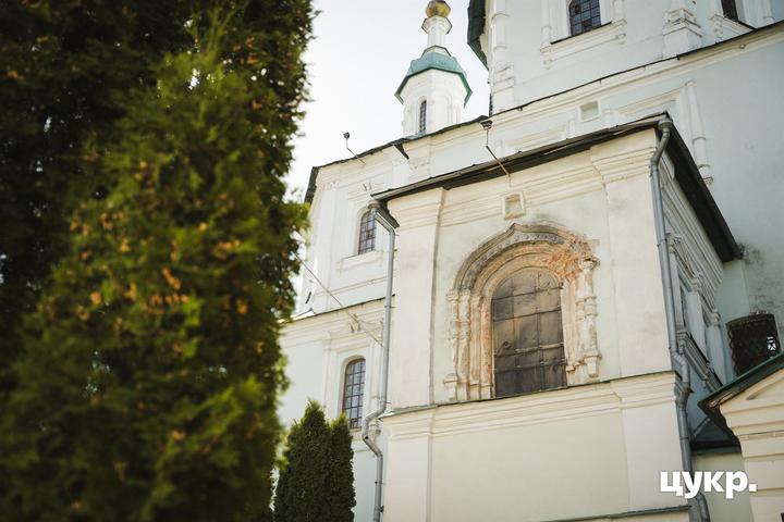 Пошкодження Свято-Воскресенського собору в Сумах