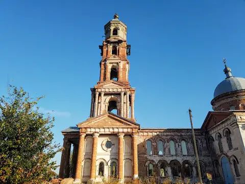 trip impressions ukraine miropole svyato nikolaevskaya cerkov monastyr DJI 0331.jpg