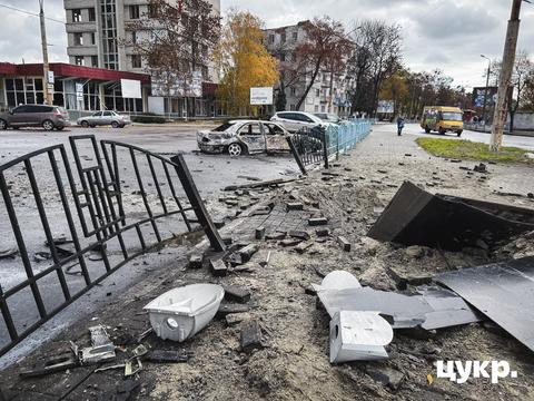 вирва біля сумського вокзалу