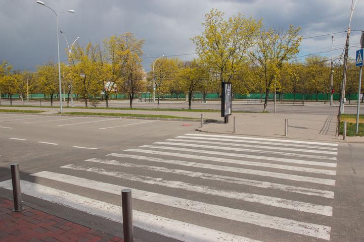 Перехід біля Мануфактури журнал Цукр IMG 1317