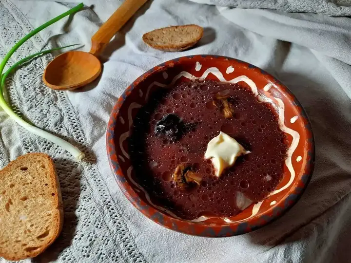 чорний борщ