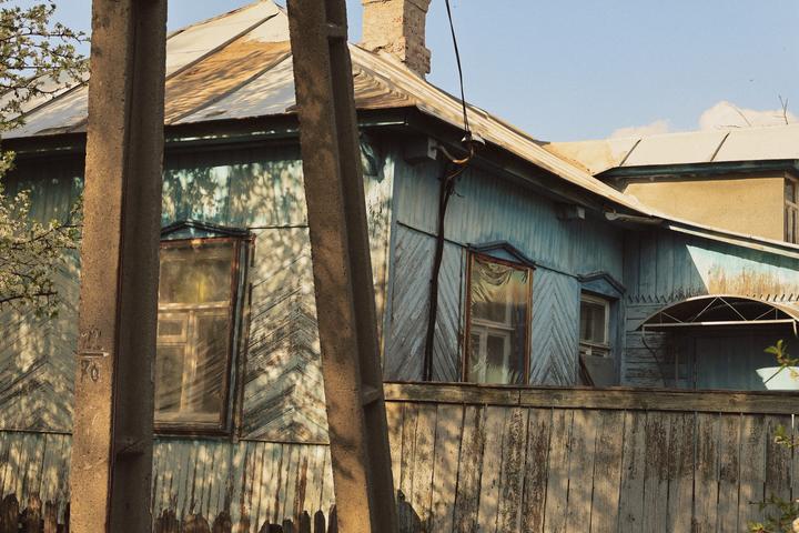 Дерев’яні будинки, що збереглися в місті