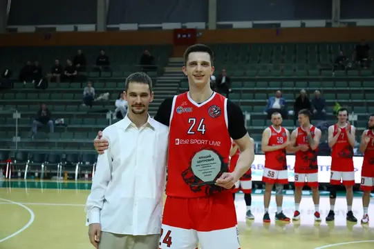 persha liga basketball sumy Мар'ян Рудий з Сум на чемпіонаті України з баскетболу першої ліги