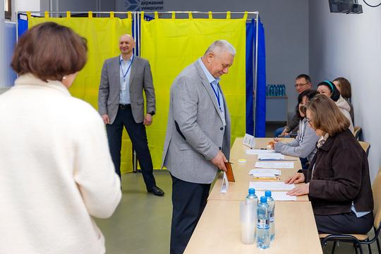 vybory rektora sumdu