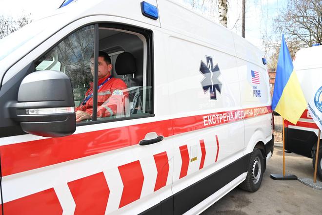 Автомобіль сумської екстреної медичної допомоги