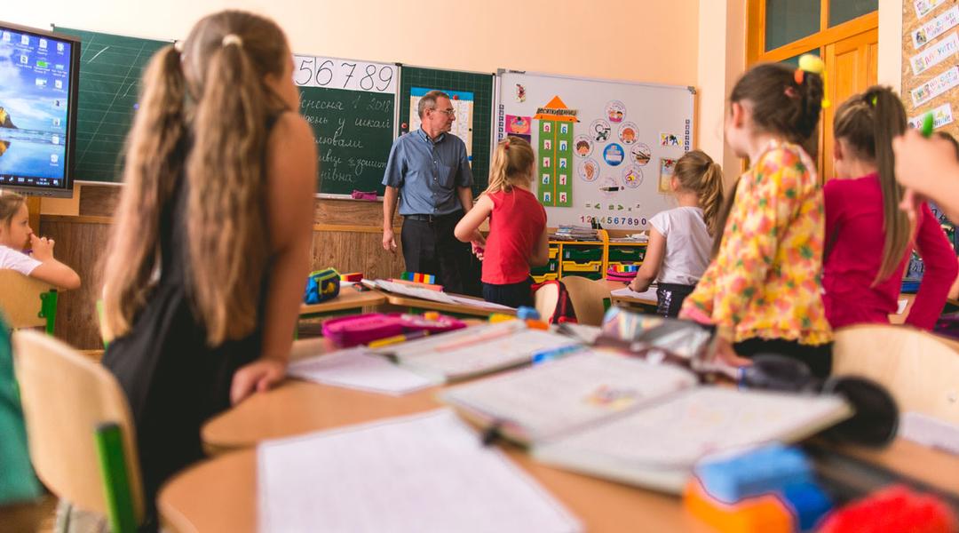 87aef06 68school 58