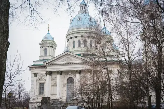 Троїцький собор у Сумах