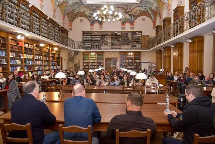 vidviduvachi lʹvivsʹkoho BookForum 2025 Відвідувачі львівського книжкового форуму